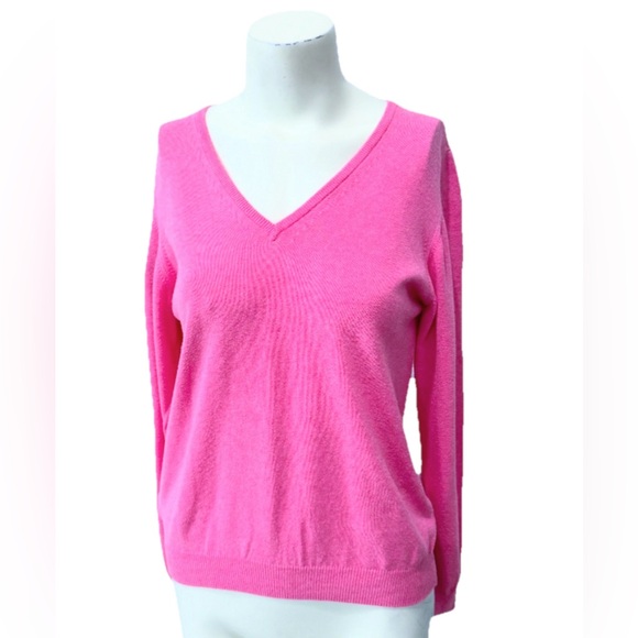 Barbour Women’s Pink V-Neck Sweater Size Medium Made in Scotland - Picture 2 of 8